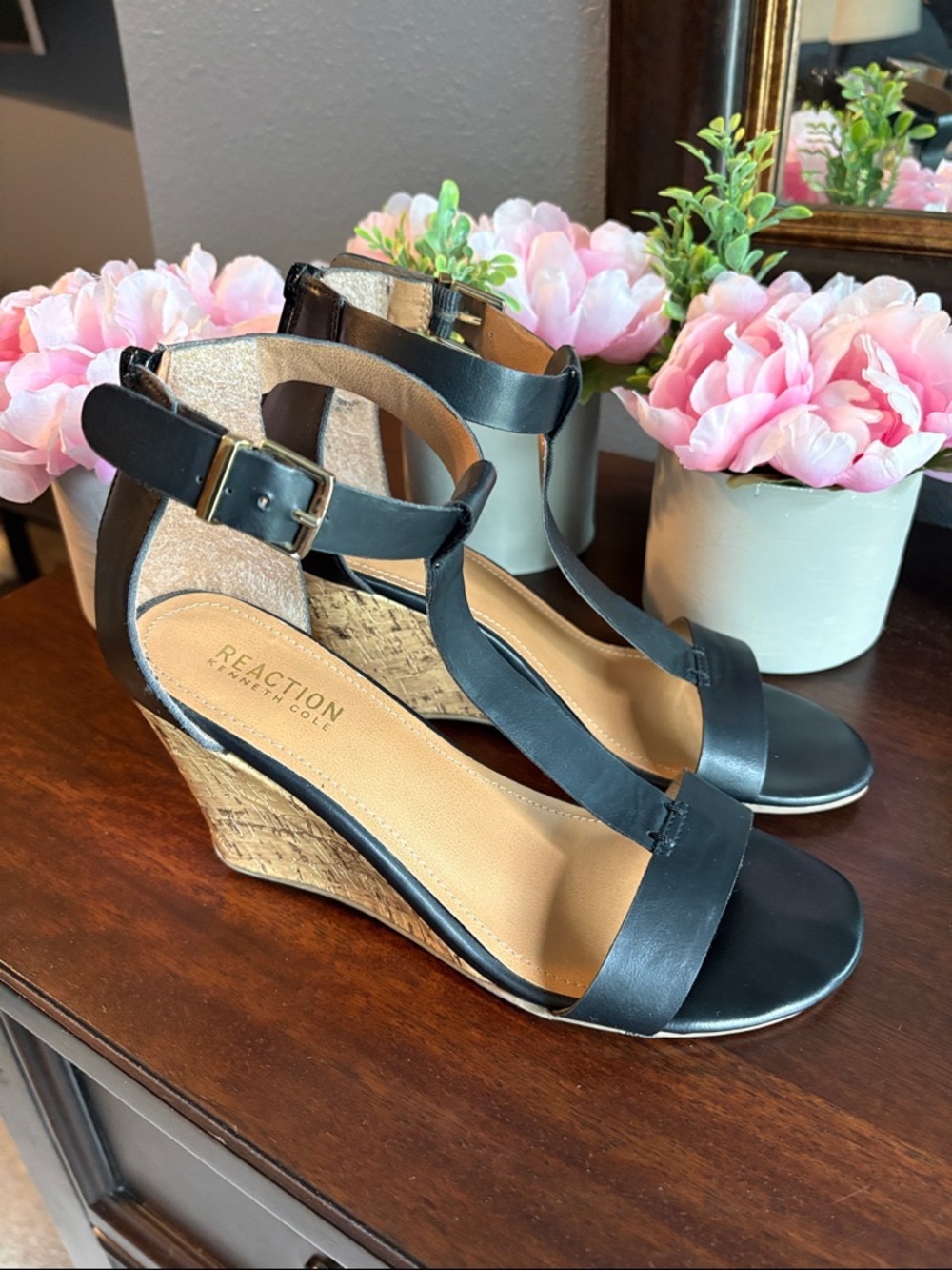 Reaction Kenneth Cole Black T-Strap Cork Wedge Sandals